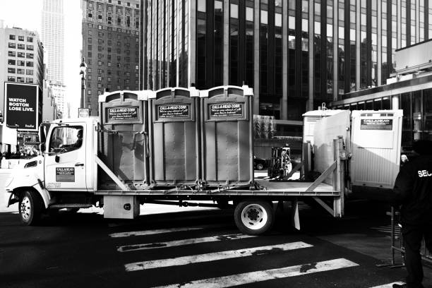 Best Luxury portable toilet rental  in Mannford, OK